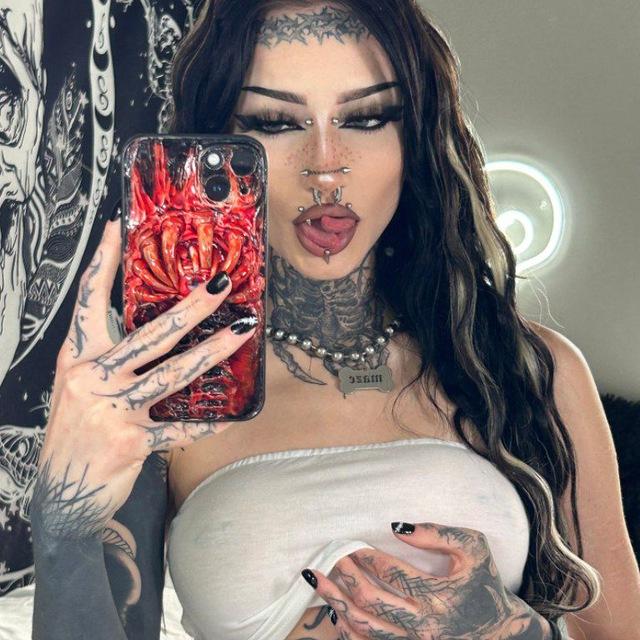 𝖎𝖗𝖑 𝖘𝖚𝖈𝖈𝖚𝖇𝖚𝖘 | irl succubus | m0rguekitty