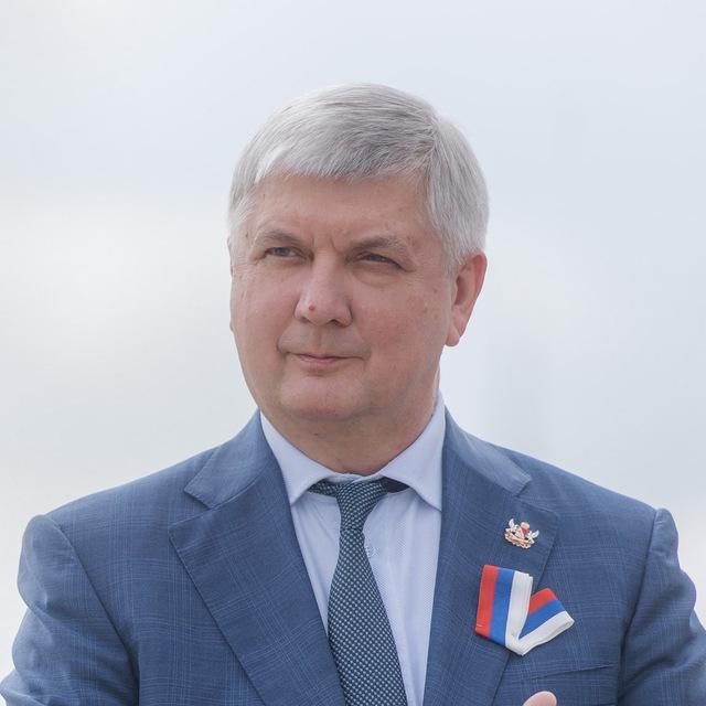 Гусев