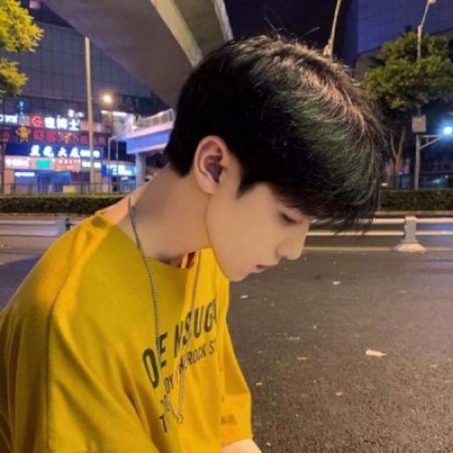 🌈🌈宝妈 🔥 股民 🔥 教育数据