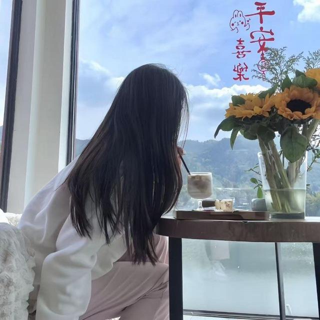 熙熙 清纯可爱小姐姐🍀