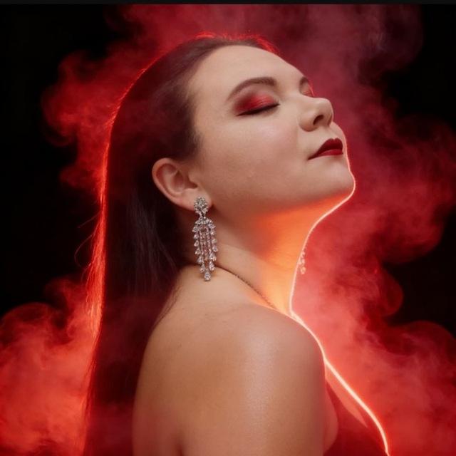 Мир страз Юлии Гребенниковой 💍 Уникальные изделия ручной работы