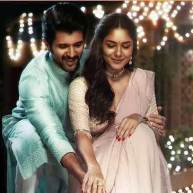 The Family Star Hindi HD Movies