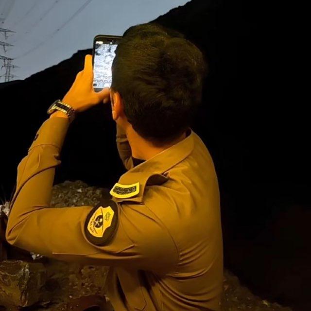 بــدر الـــغــفـــيــــلي