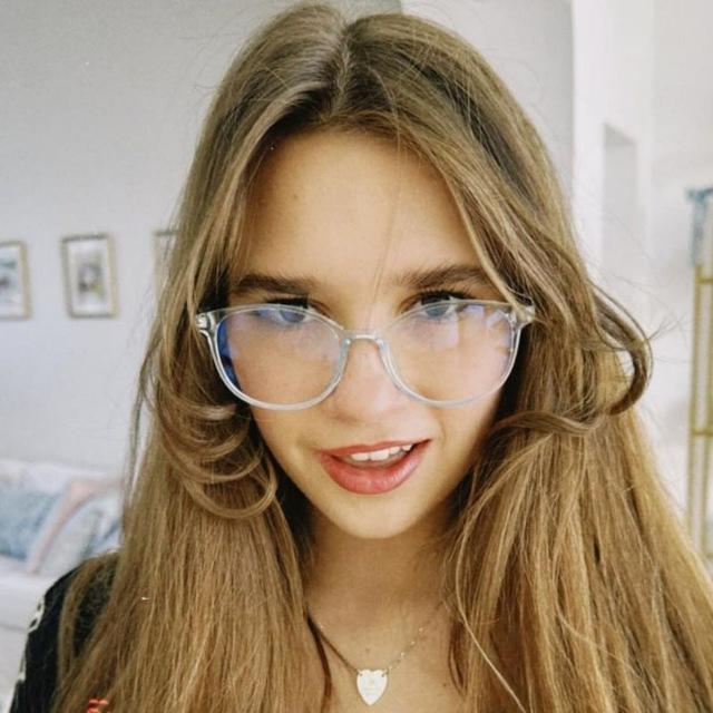 Karolina Protsenko 🎻
