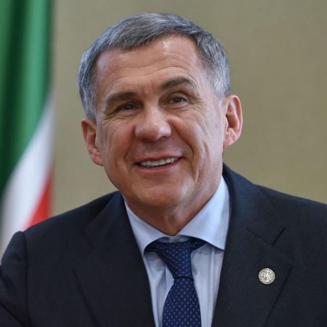 Рустам Минниханов
