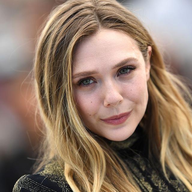 Elizabeth Olsen 21