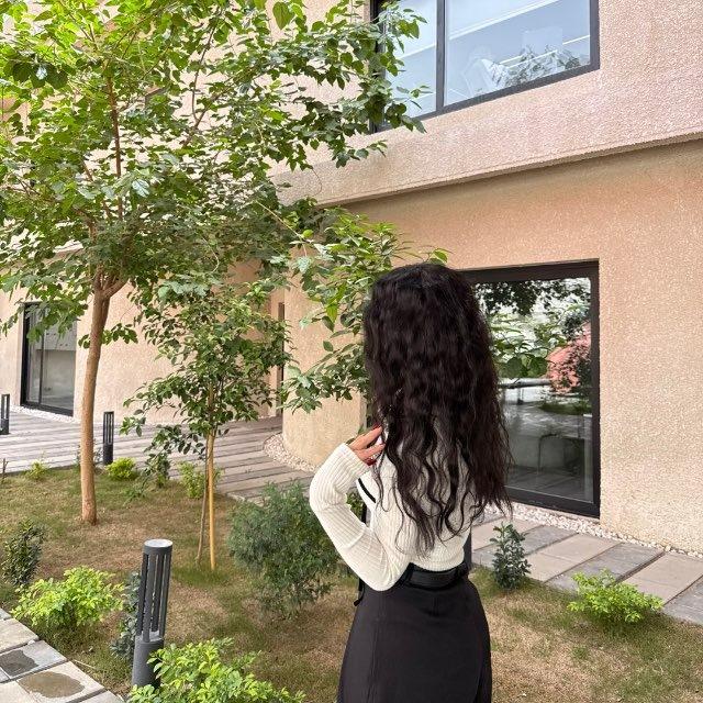 📸