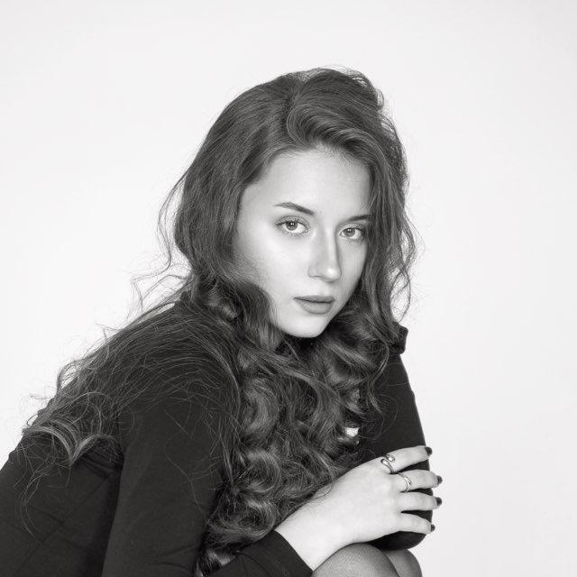 vK