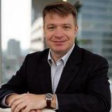 Пчелинцев решает