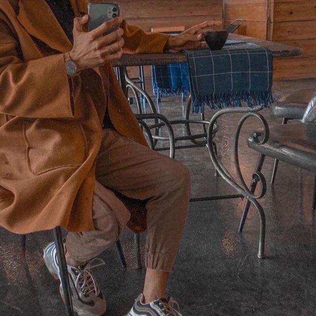 عِبىء .