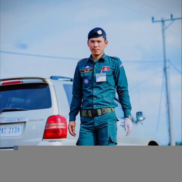 ផេង វិច្ឆ័យ-Pheng Vechhay