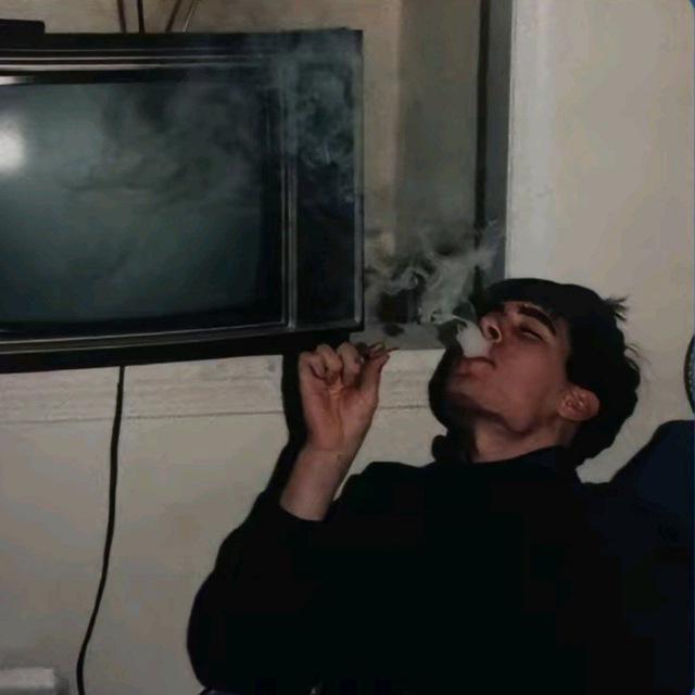 طلقني يعمر .