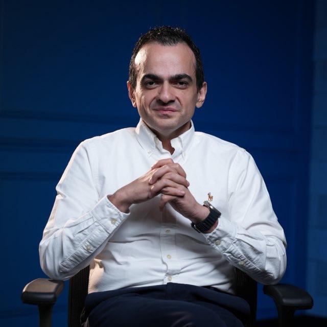 سیامک قاسمی