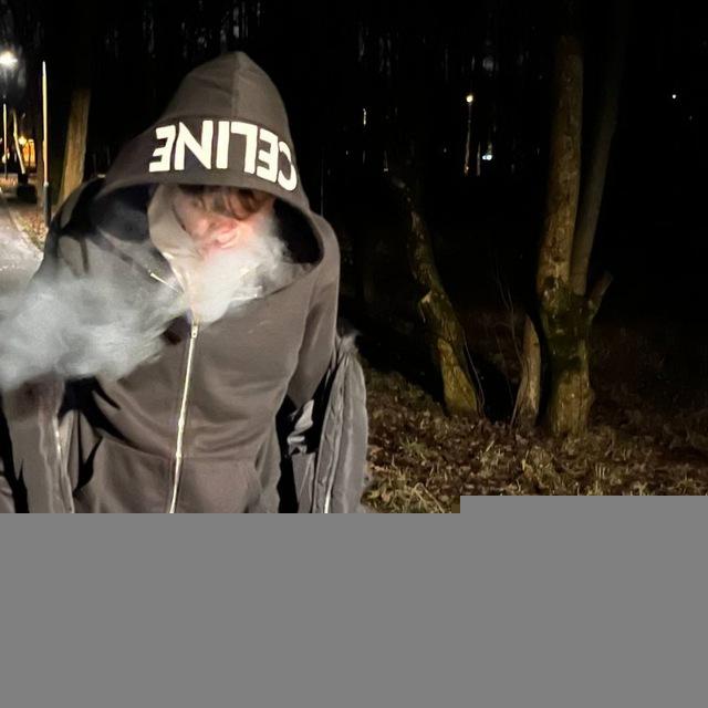23:00