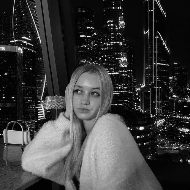 BARBIE🧝🏻‍♀️