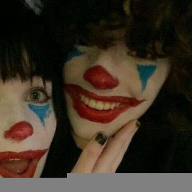 ⋆ We aRe , ClOwNs ٫ 🤡 › .