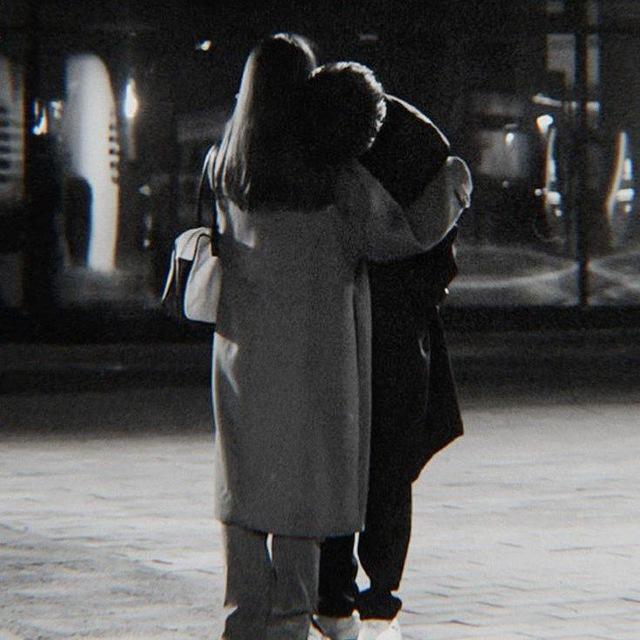عَ الــوَتر🖤.
