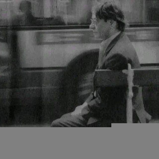 از شاعرانه ماندن