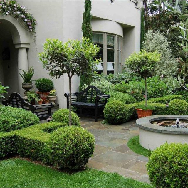 Интересные проекты загородных домов,зоны отдыха,цветники .