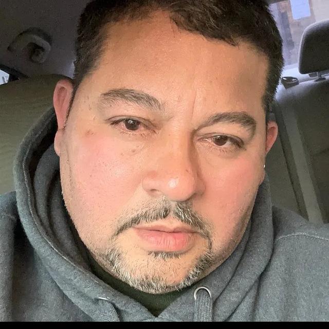 Ernesto Peña ®️