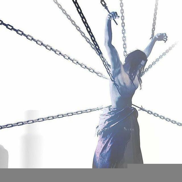- خَِطيئَّةُ آلْمَلَائِكَةِ.