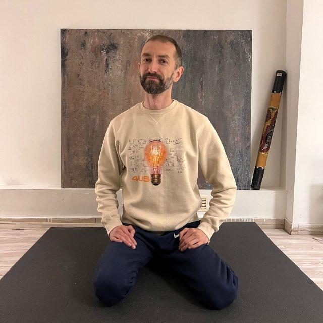 Body Connection|Radostavin