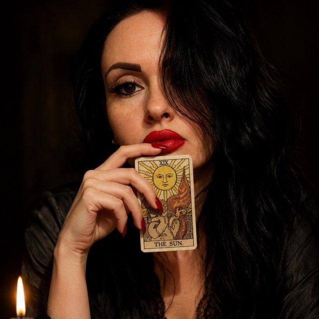 𝓐𝓼𝓲𝓪. 𝓣𝓪𝓻𝓸. 𝓡𝓲𝓽𝓾𝓪𝓵𝔂 💎🔮