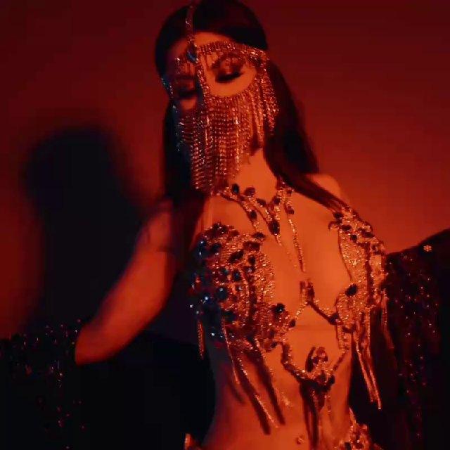 KUKI_DANCE