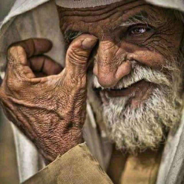 (🍻..پیر خرابات..🤍)