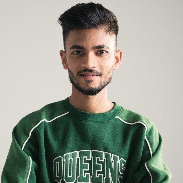Anurag Dwivedii 🏏
