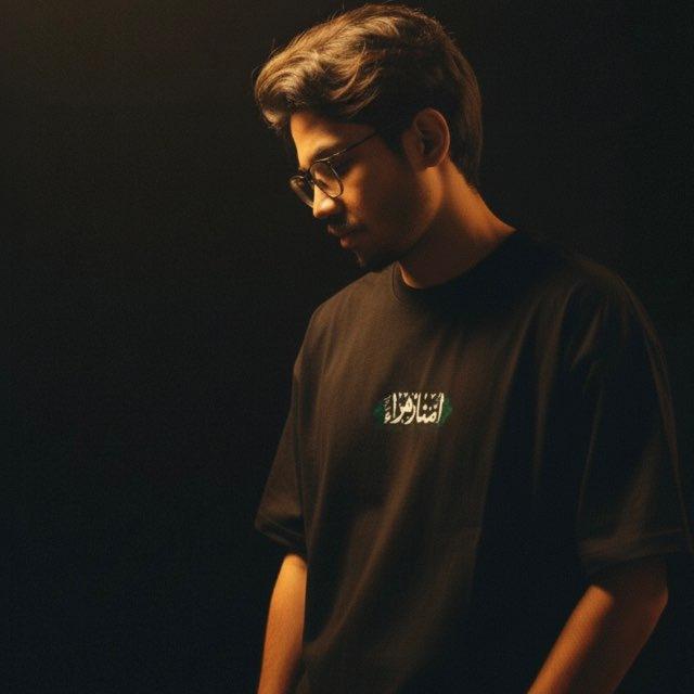 الشاعر عباس القلعاوي