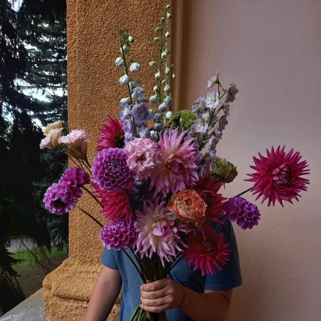 Alexandria l life&flowers