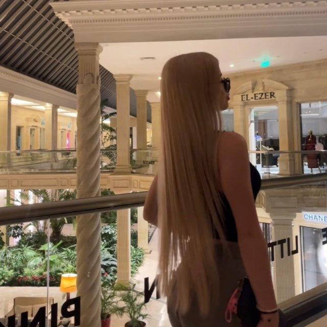 𝑻𝒊𝒎𝒐𝒔𝒉𝒆𝒏𝒌𝒐