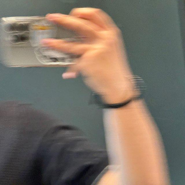 K ~ Y