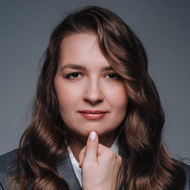 Волкова решает
