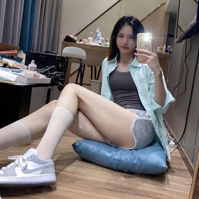反差绿帽的爱情