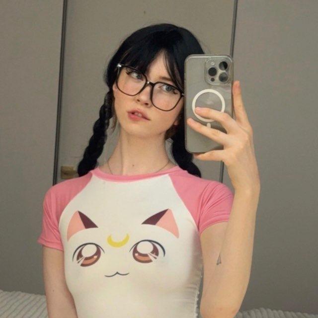yoursmalldoll
