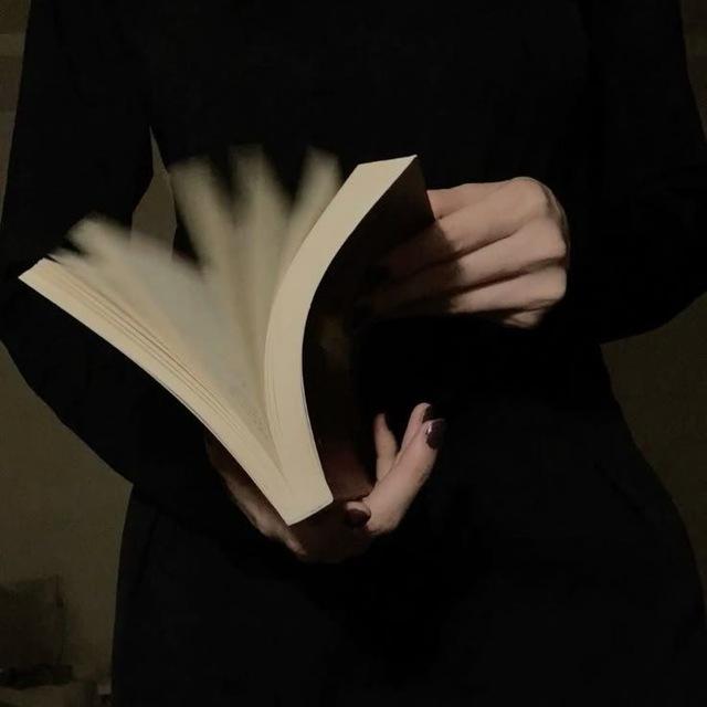 𝓑𝓸𝓸𝓴𝓼📖