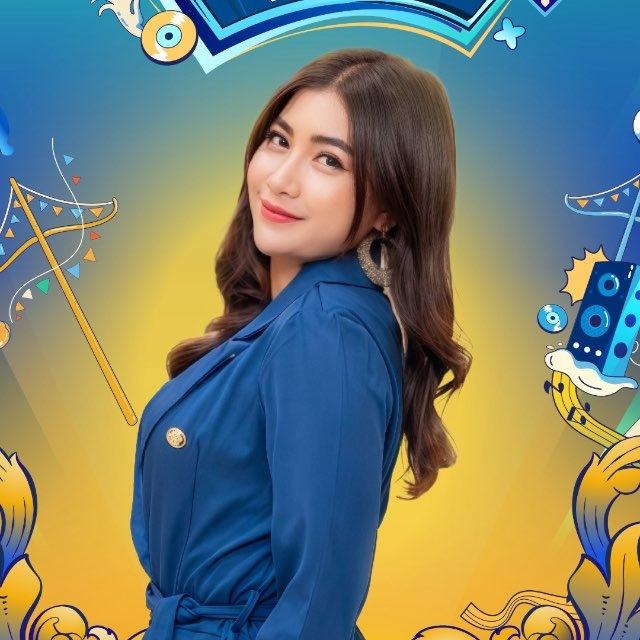 Vicky-វិកគី 🇰🇭