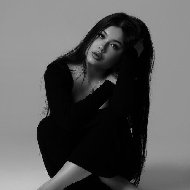 Sofiya R