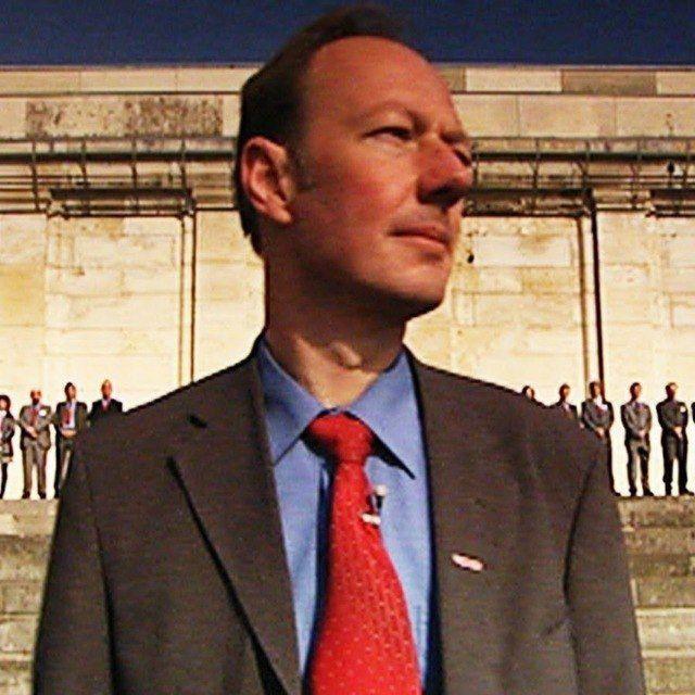 Martin Sonneborn MdEP - Fraktionsloses Mitglied im Europäischen Parlament OFFIZIELL