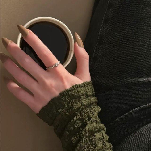 إيْف .