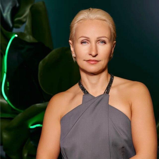 ПОЛЯНСКАЯ ЕЛЕНА