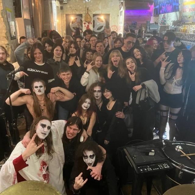 White Room LIVE