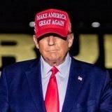 Trump War Room ✹ Chat