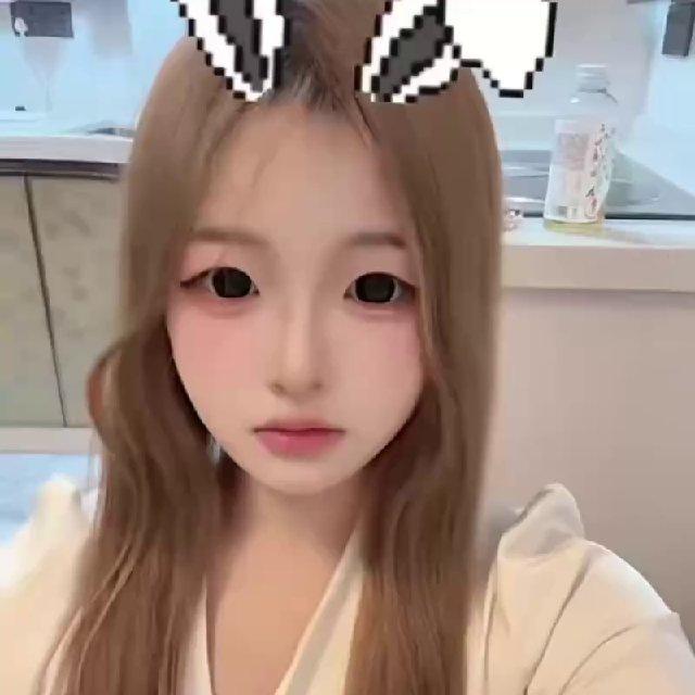 月依很想你