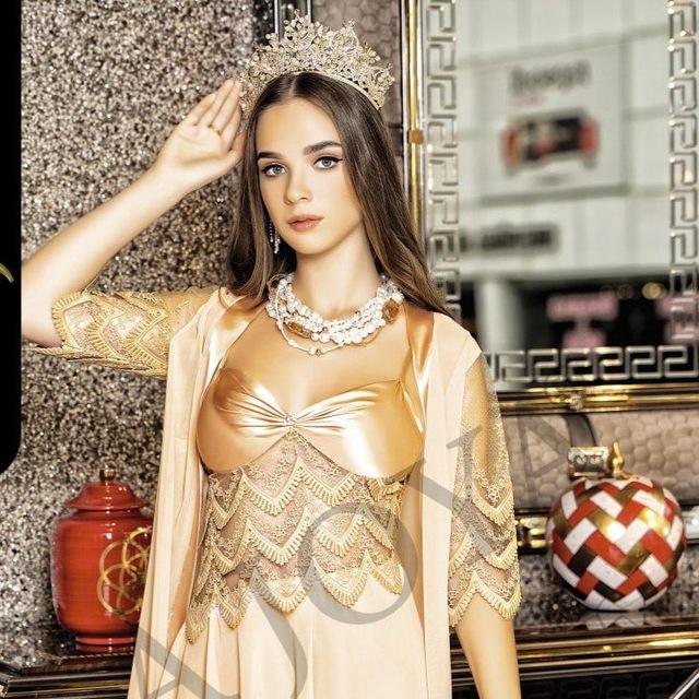 لانجري مع تجهيزات عرايس كامل رقمنااا للتواصل 00905378196195