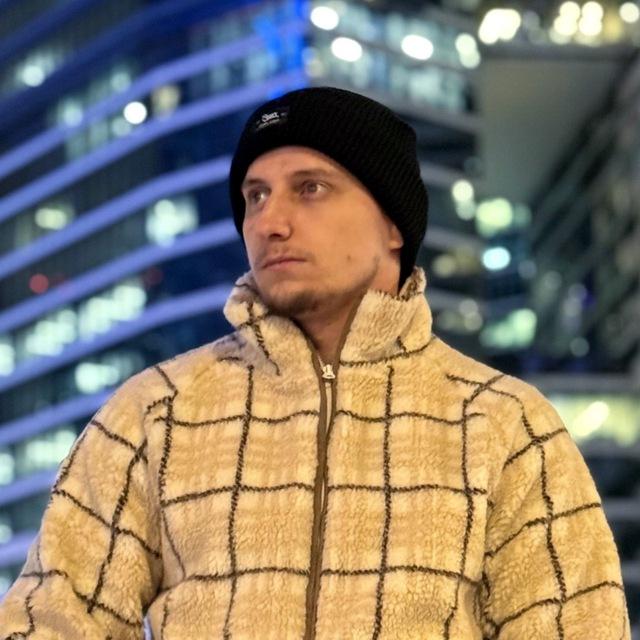 не пионер