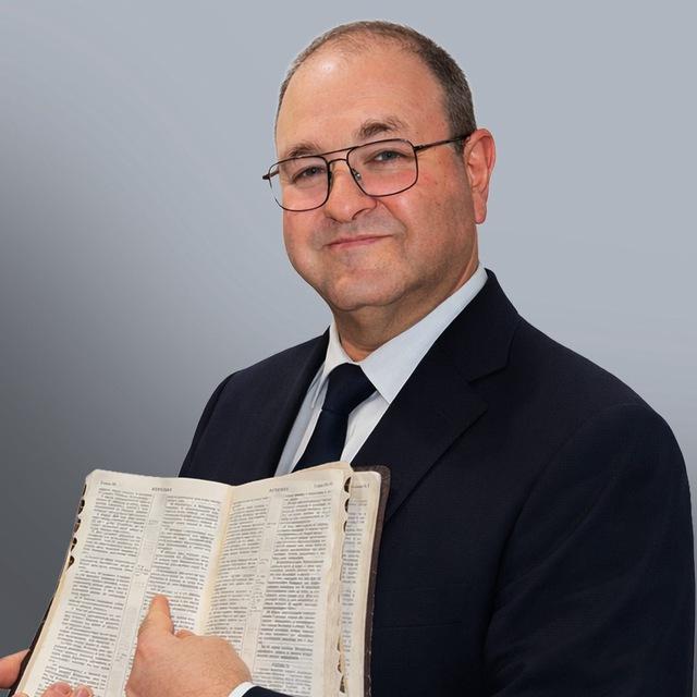 Александр Болотников