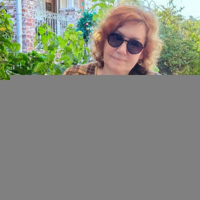 ЛАРИСА ДАНЬКОВА